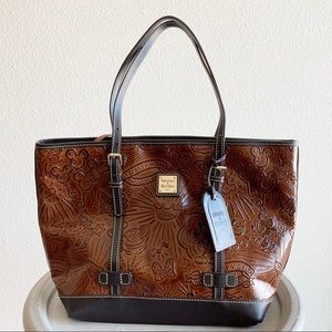 Dooney & Bourke Disney Sketch Medium Shopper Tote